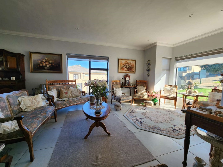 3 Bedroom Property for Sale in Monte Christo Western Cape